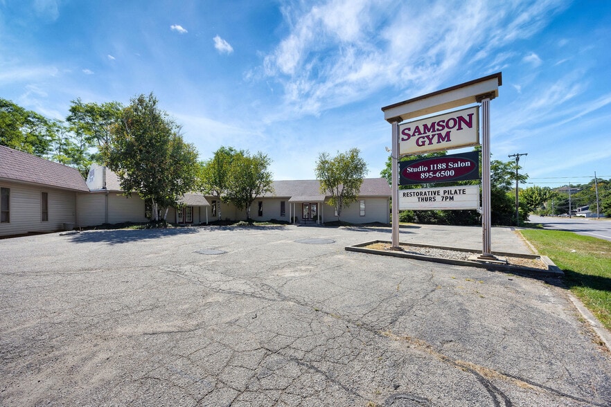 1188 Pyramid Hill Blvd, Hamilton, OH for sale - Building Photo - Image 3 of 29