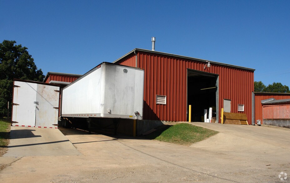 16 E Fleming Rd, Montgomery, AL à vendre - Photo du bâtiment - Image 1 de 1