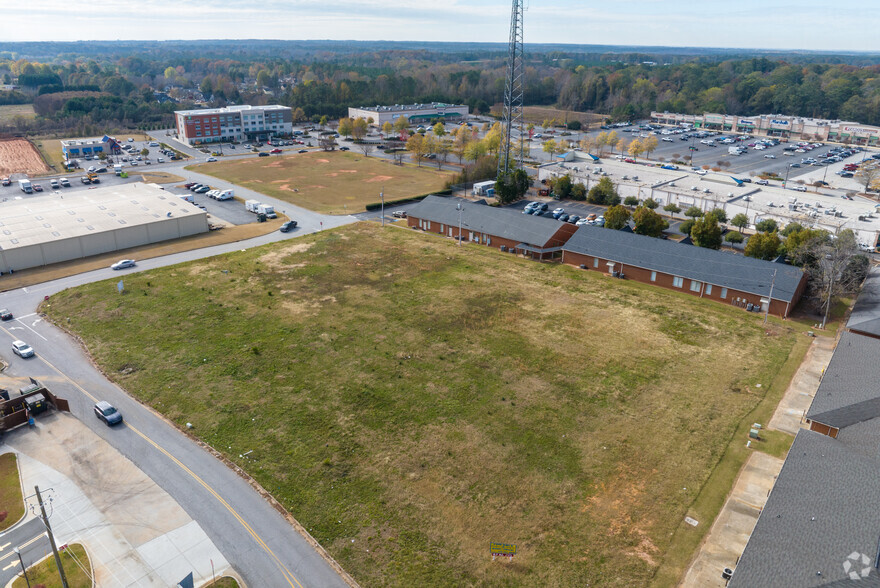 1435 N Expressway, Griffin, GA for sale - Building Photo - Image 2 of 3