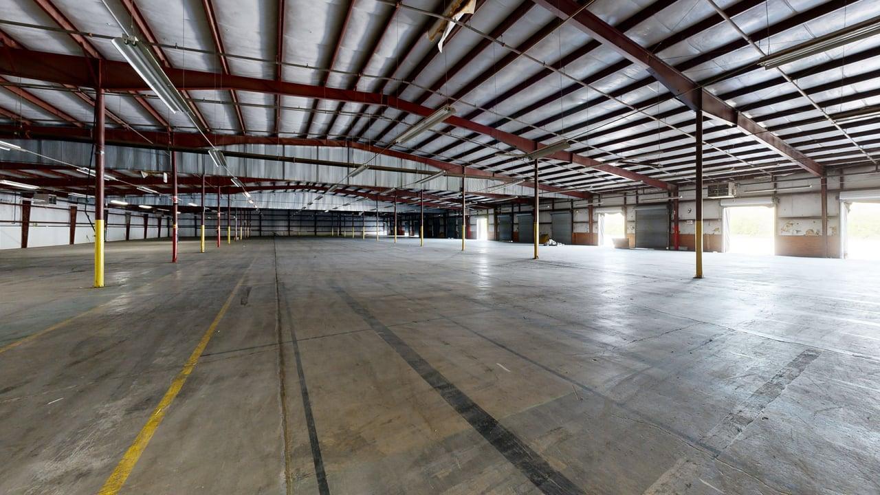 1590 SE King Edward Ave, Cleveland, TN for lease Building Photo- Image 1 of 8