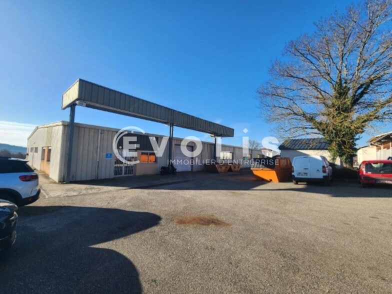 Flex in Porte-des-Bonnevaux for lease - Building Photo - Image 1 of 13