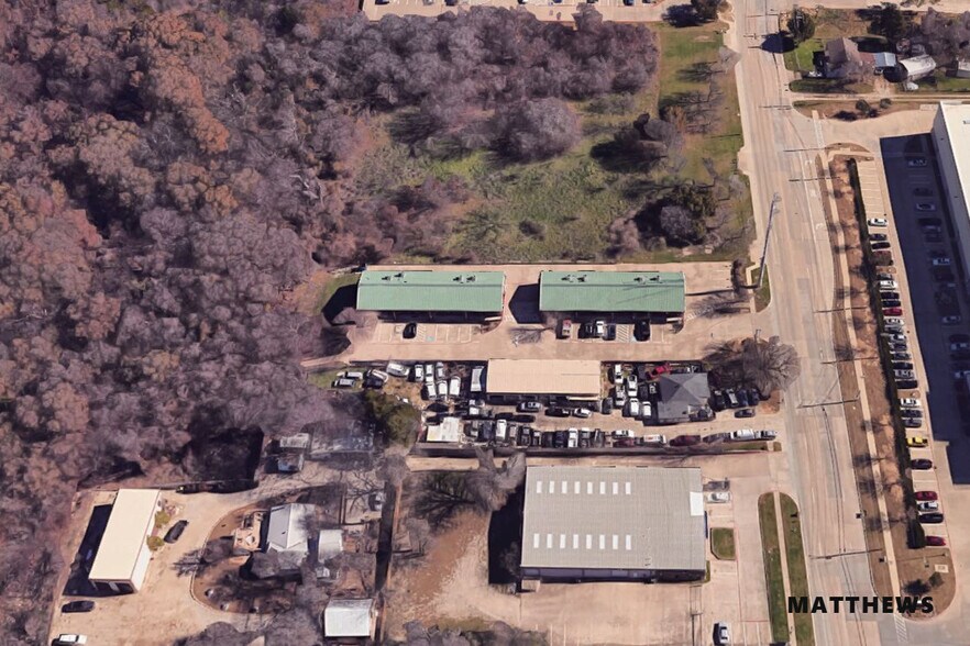 519 Bennett Ln, Lewisville, TX à louer - Photo du bâtiment - Image 1 de 4