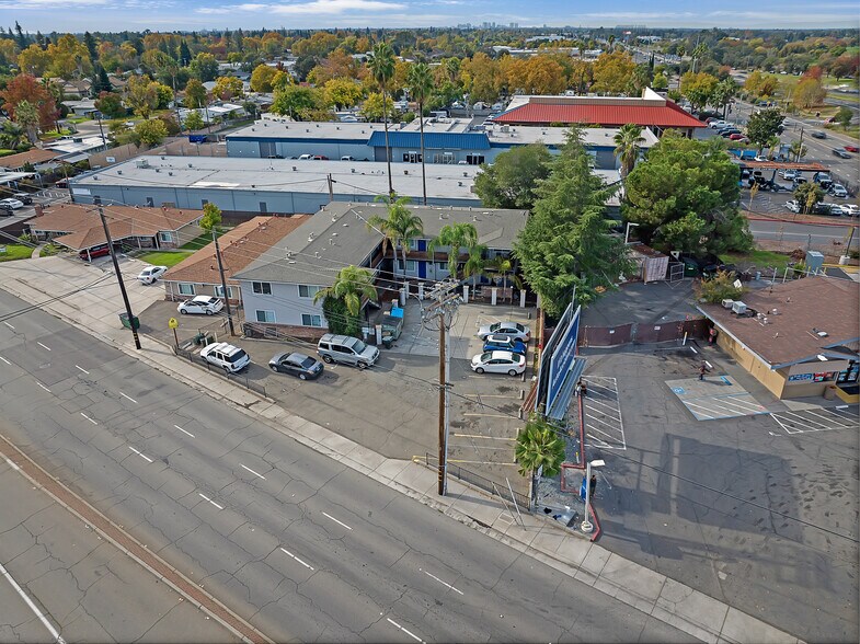 3911 Watt Ave, Sacramento, CA à vendre - Photo du bâtiment - Image 2 de 16