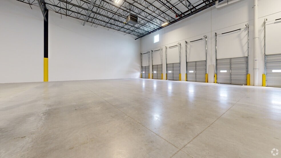 2080 S AW Grimes Blvd, Round Rock, TX for lease - Matterport 3D Scan - Image 3 of 14