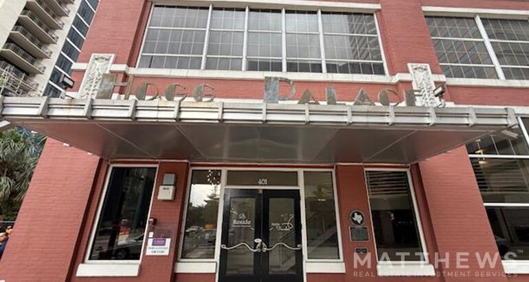 401 Louisiana St, Houston, TX à louer - Photo du bâtiment - Image 2 de 4