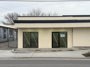 1071 300 w, Salt Lake City, UT for lease Interior Photo- Image 2 of 8