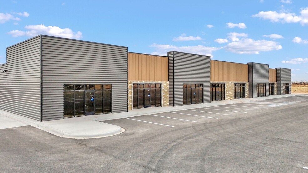 8805 FM 307, Midland, TX for lease - Building Photo - Image 2 of 17