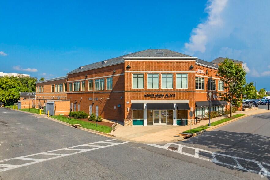 60-82 Market St, Gaithersburg, MD à louer - Photo du bâtiment - Image 2 de 4