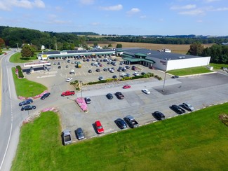 Plus de détails pour 35 Friendly Dr, Quarryville, PA - Vente au détail à louer