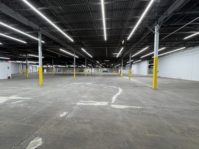 45 Linden Ave E, Jersey City, NJ for lease - Interior Photo - Image 3 of 5