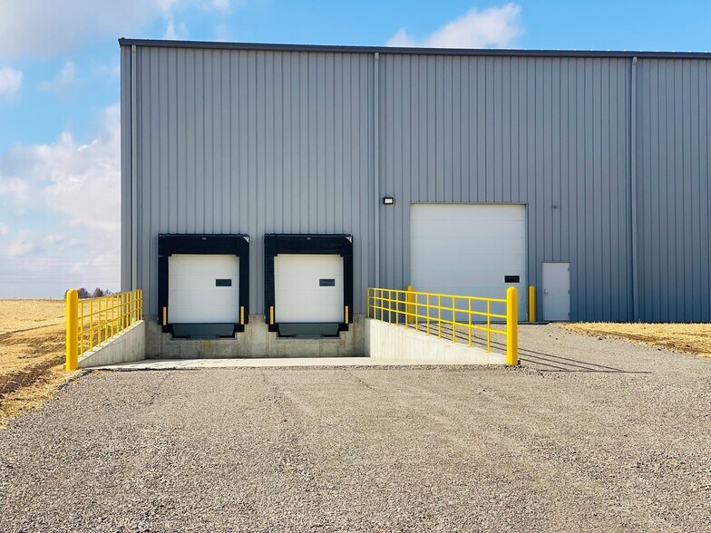 1820 Baker Drive, Ossian, IN à louer - Photo du bâtiment - Image 2 de 10