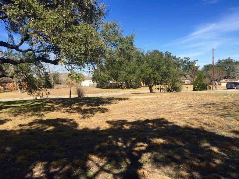 621 Duck St, Pleasanton, TX for sale - Other - Image 3 of 5