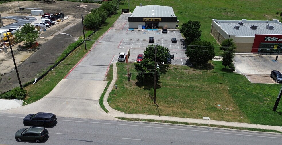 9664 Marbach Rd, San Antonio, TX à vendre - Photo du bâtiment - Image 3 de 4