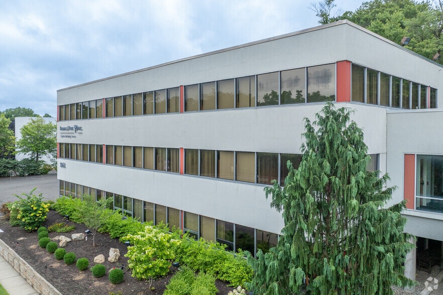 1061 Rydal Rd, Jenkintown, PA for sale - Primary Photo - Image 1 of 5