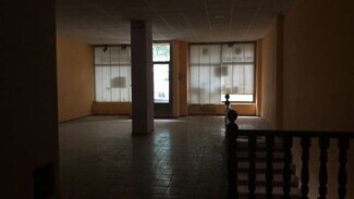 Plus de détails pour Multi-résidentiel à vendre