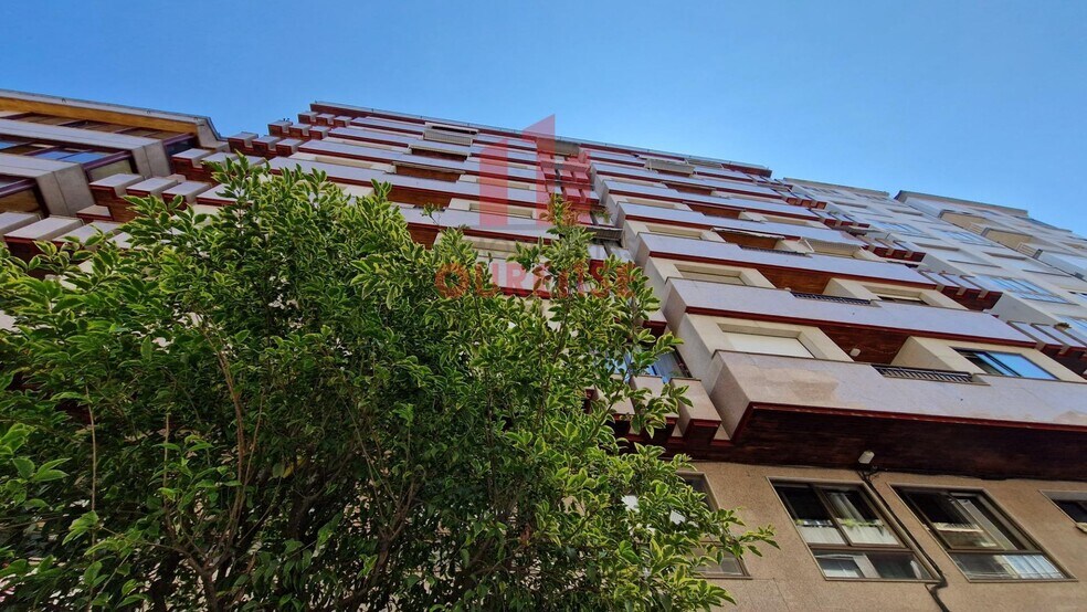 Office in Ourense, Orense for lease - Building Photo - Image 1 of 14