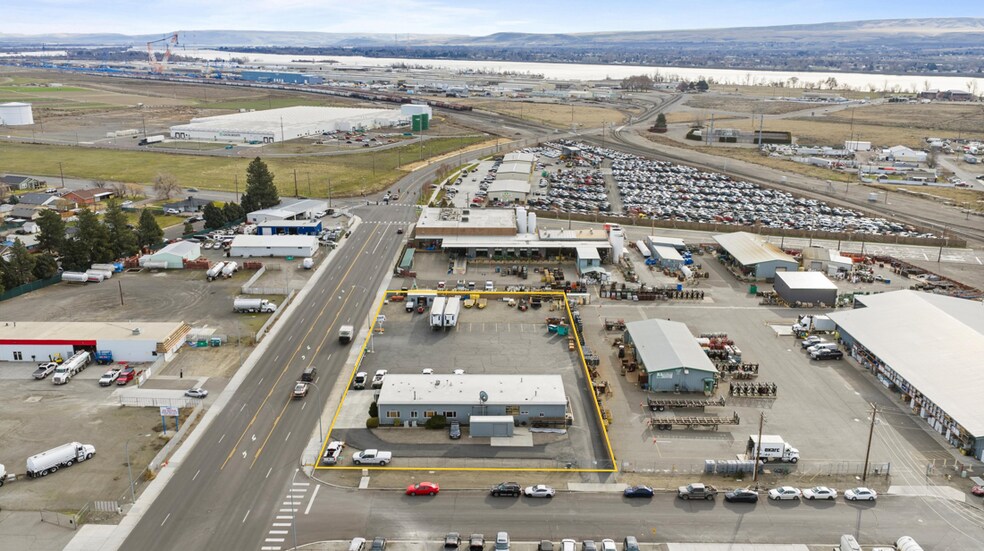 606 S Oregon Ave, Pasco, WA à vendre - Photo du bâtiment - Image 3 de 17