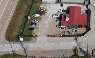 More details for 19201 Highway 105 W, Montgomery, TX - Retail for Lease