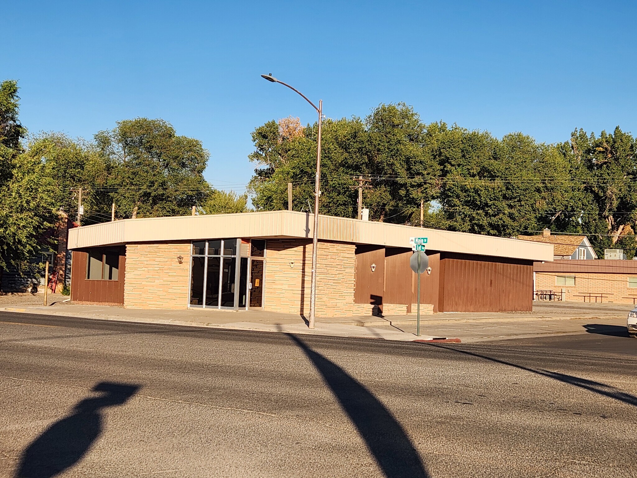 1012 E Main St, Montrose, CO for sale Primary Photo- Image 1 of 1