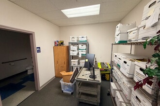 446 Avenue D, Williston, VT for lease Interior Photo- Image 1 of 5