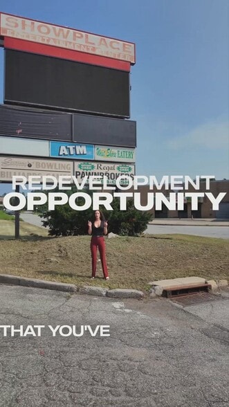 SHOWPLACE CENTER portfolio of 2 properties for sale on LoopNet.ca - Commercial Listing Video - Image 2 of 19