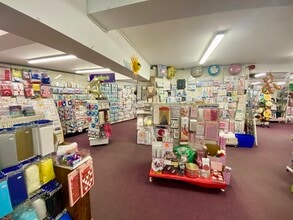 5-7 Lake St, Leighton Buzzard for lease Interior Photo- Image 2 of 7