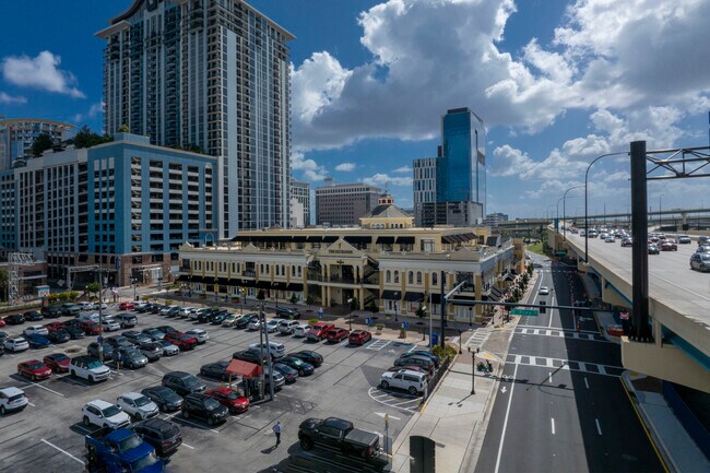 More details for 122 W Pine St, Orlando, FL - Office/Retail for Lease