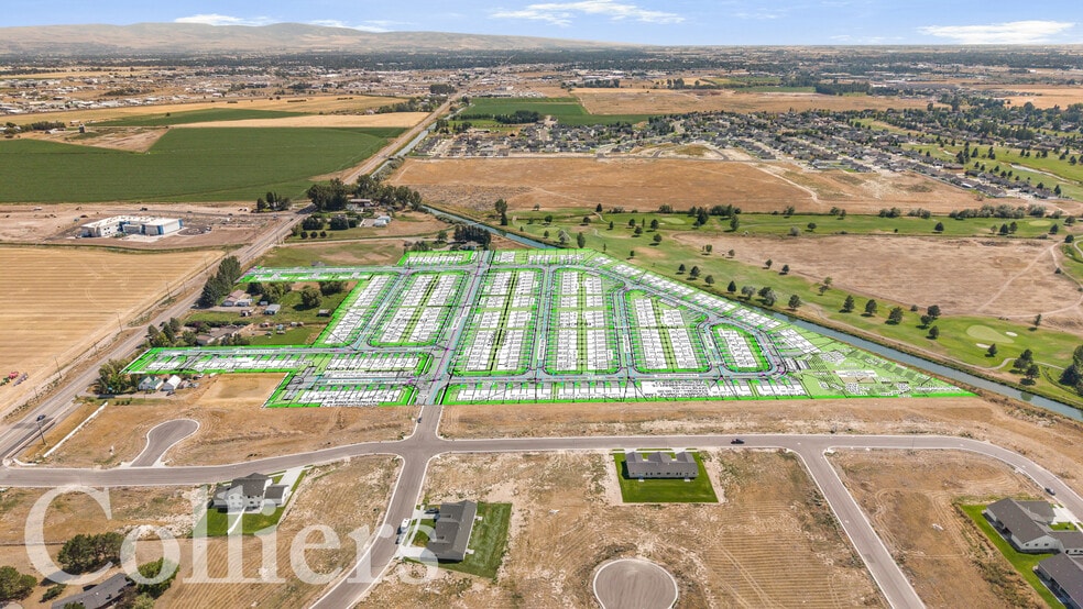 411 Persimmon Ln, Idaho Falls, ID for sale - Primary Photo - Image 1 of 7