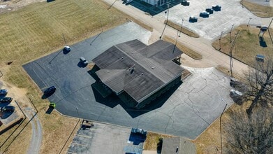 808 E Wakefield Ave, Sikeston, MO - Aérien  Vue de la carte