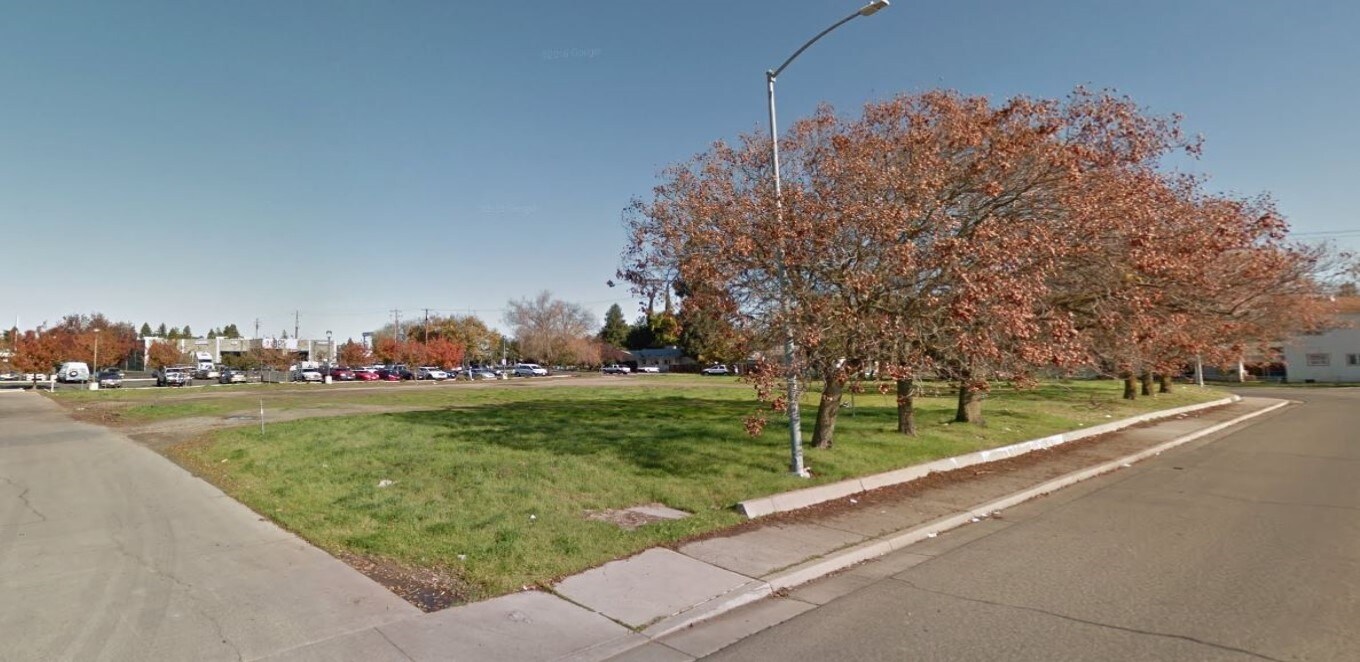 845 Louise Ave, Yuba City, CA à vendre Photo du bâtiment- Image 1 de 4