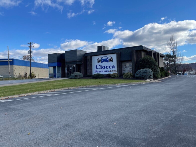 1425 Lehigh st, Allentown, PA à vendre - Photo du bâtiment - Image 2 de 5