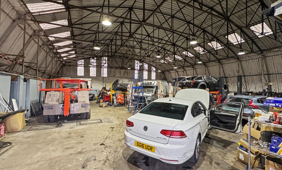 9 East Hl, Camborne à vendre - Photo du bâtiment - Image 3 de 3