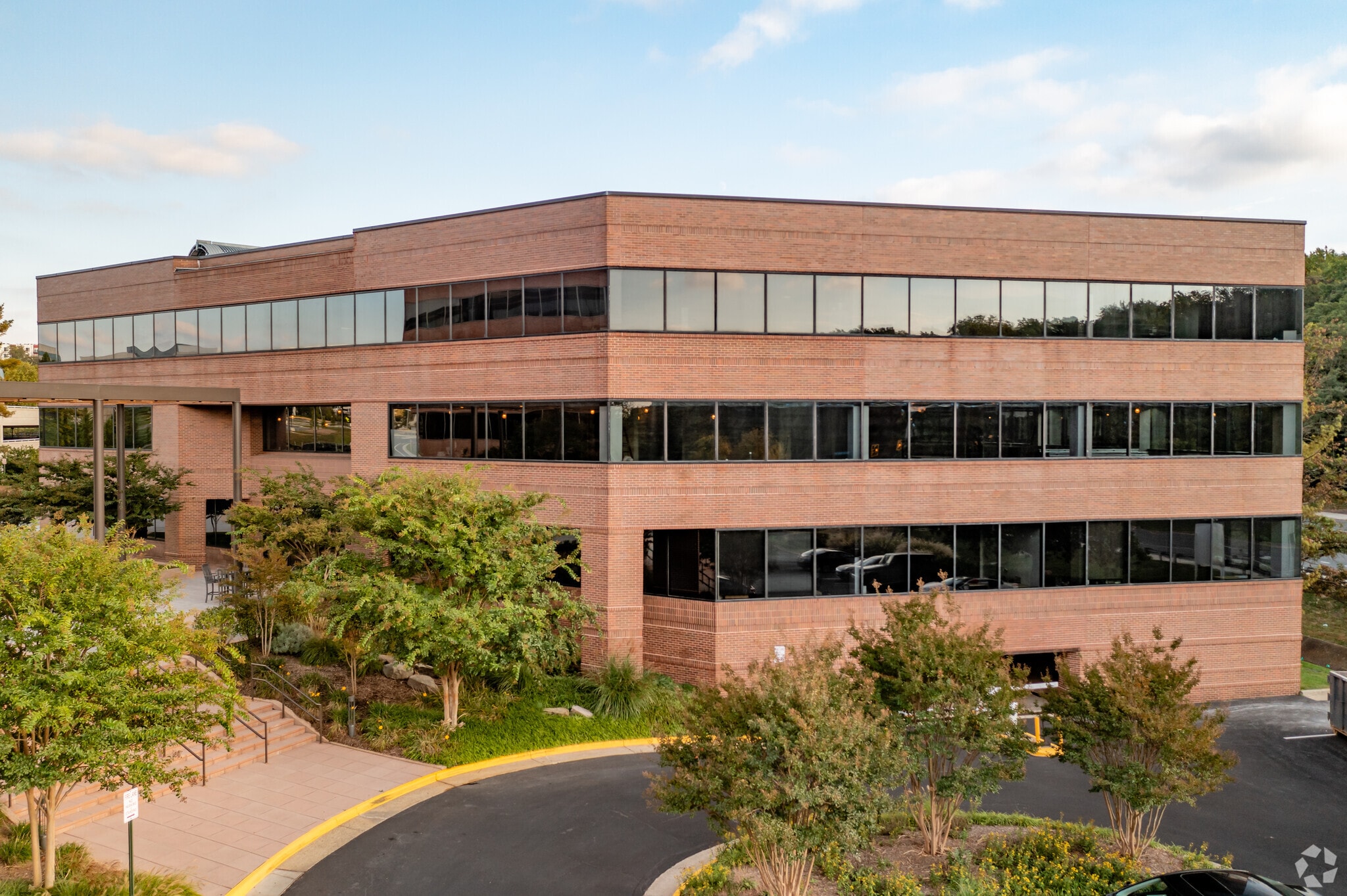 12020 Sunrise Valley Dr, Reston, VA for lease Building Photo- Image 1 of 12