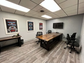 4120 Billy Mitchell Dr, Addison, TX for lease Interior Photo- Image 1 of 6