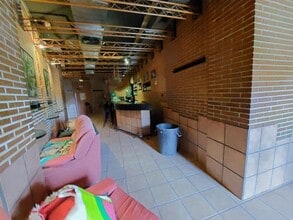 Retail in Fuenlabrada, Madrid for lease Interior Photo- Image 1 of 4