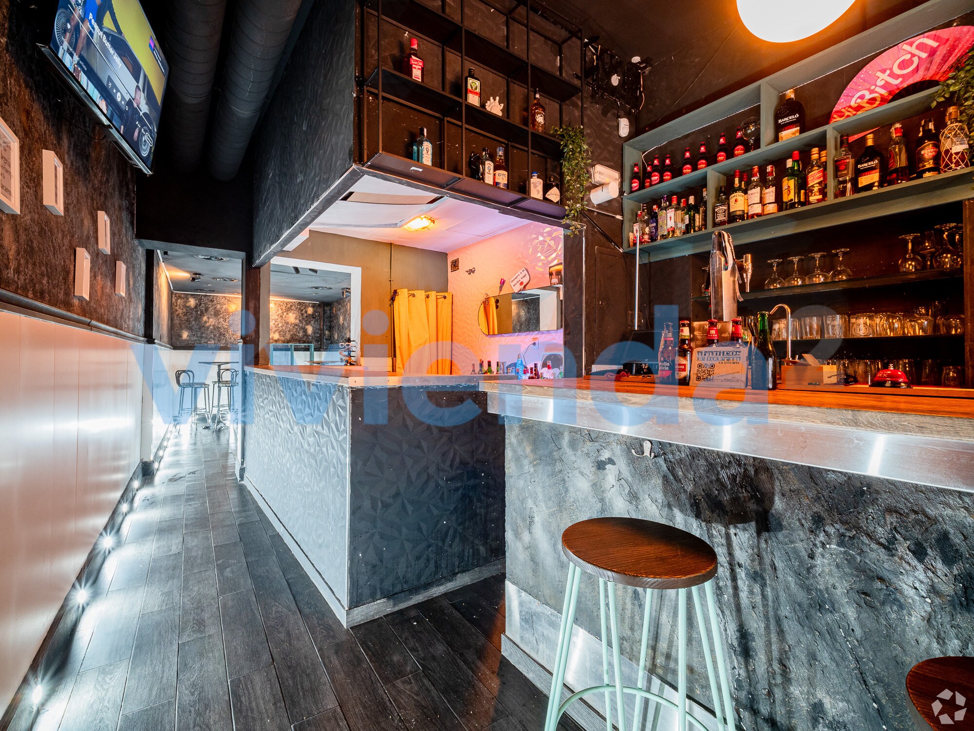 Multifamily in Madrid, Madrid for sale Interior Photo- Image 1 of 2