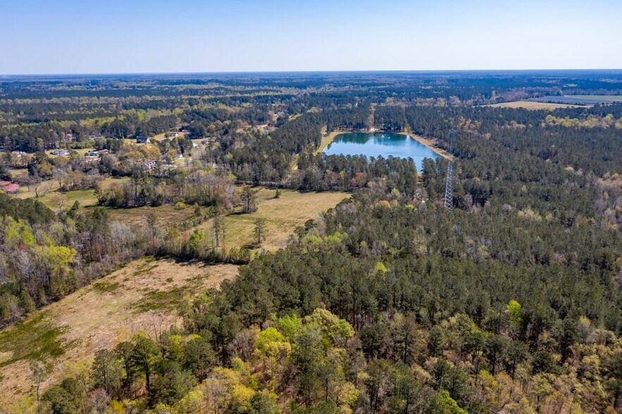 884 Cheshire, Rocky Point, NC à vendre - Photo du bâtiment - Image 2 de 29