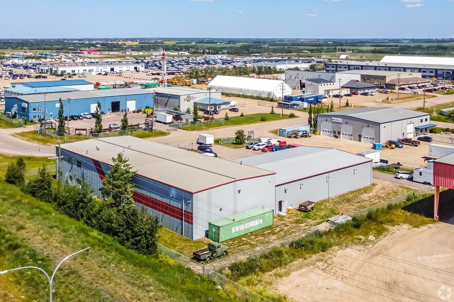 901 17 Av, Nisku, AB à vendre - Aérien - Image 3 de 12