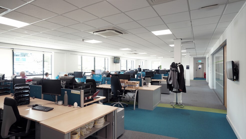 Emperor Way, Exeter for lease - Interior Photo - Image 3 of 15