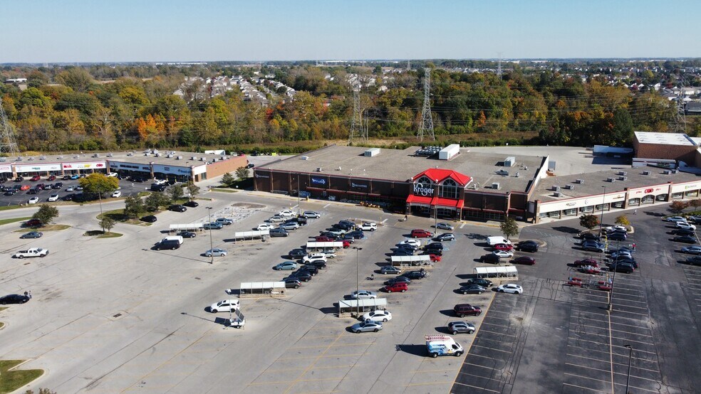 11101 Pendleton Pike, Indianapolis, IN à louer - Photo du bâtiment - Image 1 de 1