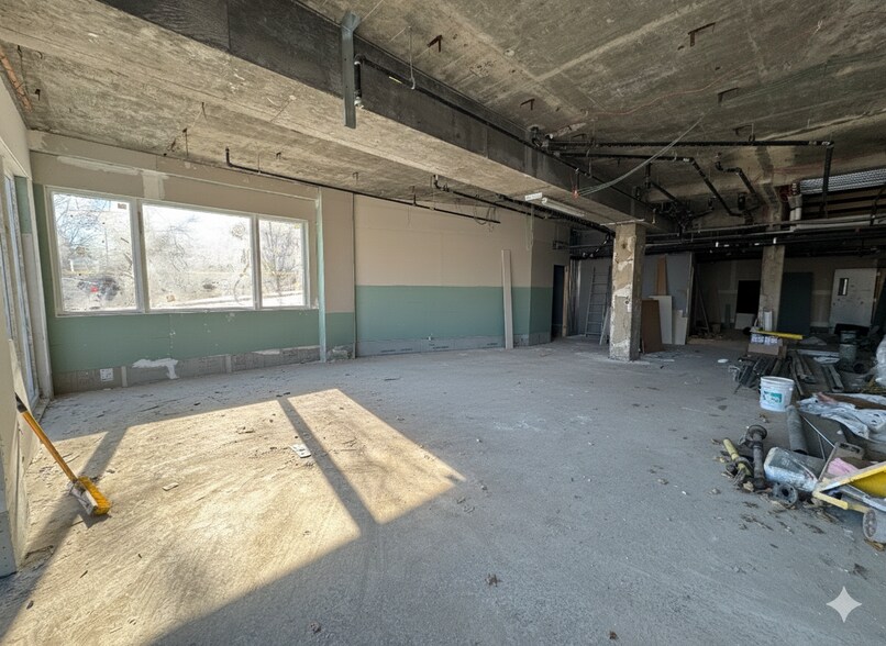 1 Lyon Pl, White Plains, NY à louer - Photo du bâtiment - Image 2 de 4