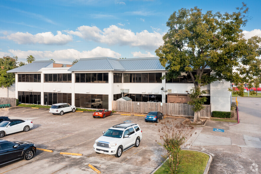 9180 Old Katy Rd, Houston, TX à louer - Photo du bâtiment - Image 3 de 6