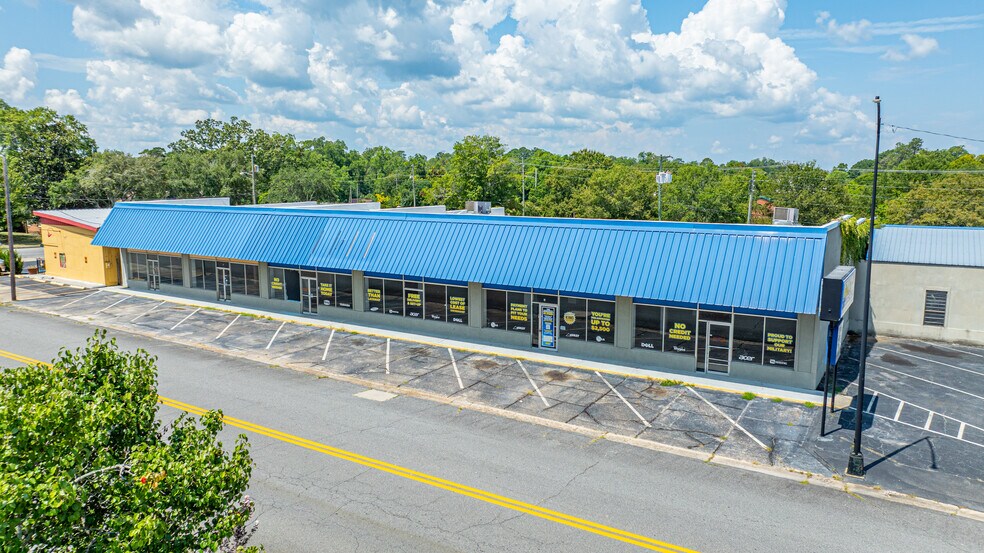 3 1st St Nw, Moultrie, GA à vendre - Photo du bâtiment - Image 3 de 5