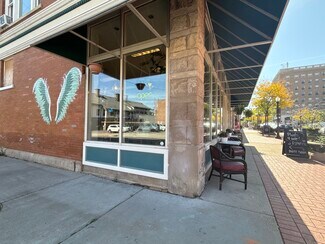 Plus de détails pour 529 N 3rd St, Wausau, WI - Commerce de détail à louer