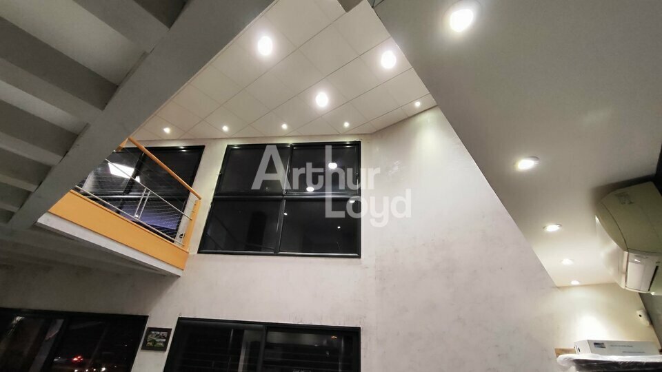 Office in Barberaz for sale - Interior Photo - Image 3 of 5