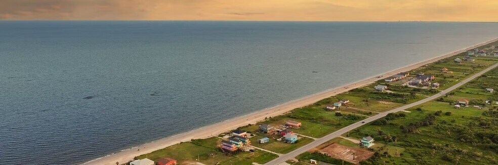 1023 Victoria Lane, Gilchrist 77617, Bolivar, TX à vendre - Aérien - Image 3 de 13