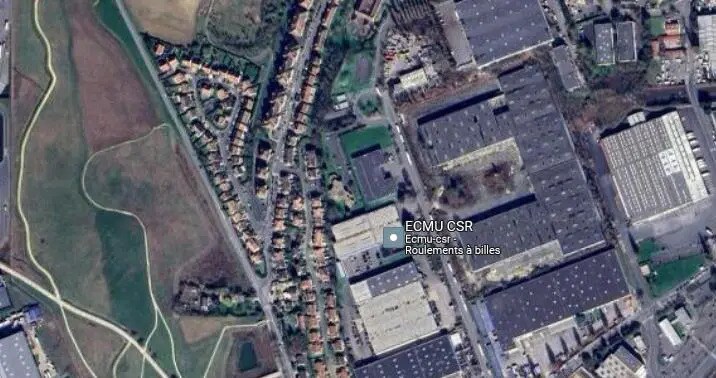 Industriel dans Louvres à louer - Photo du bâtiment - Image 3 de 14