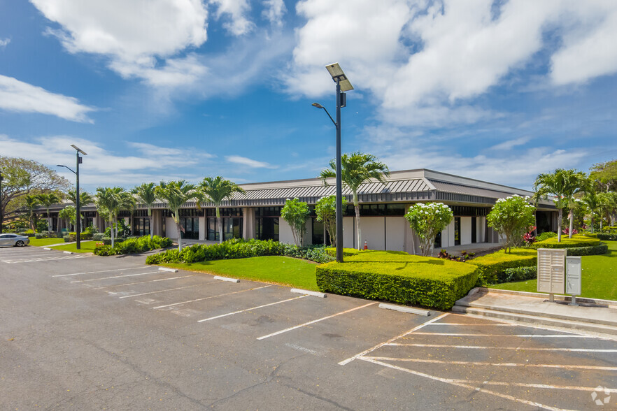 91-1010 Shangrila St, Kapolei, HI for lease - Building Photo - Image 2 of 11