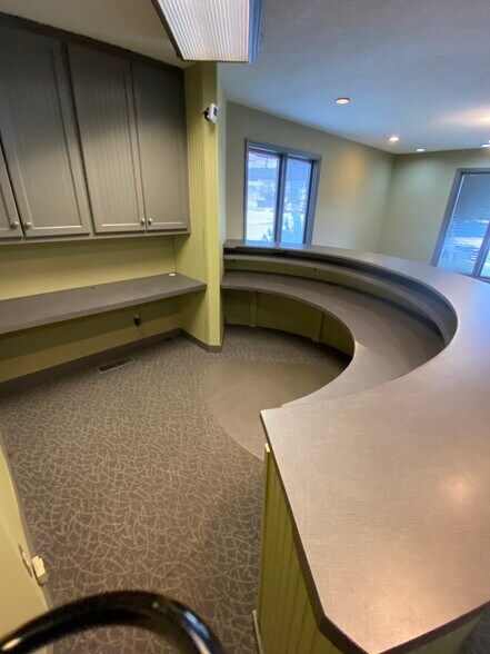 1429 Weatherly Rd, Huntsville, AL à louer - Photo du bâtiment - Image 3 de 5
