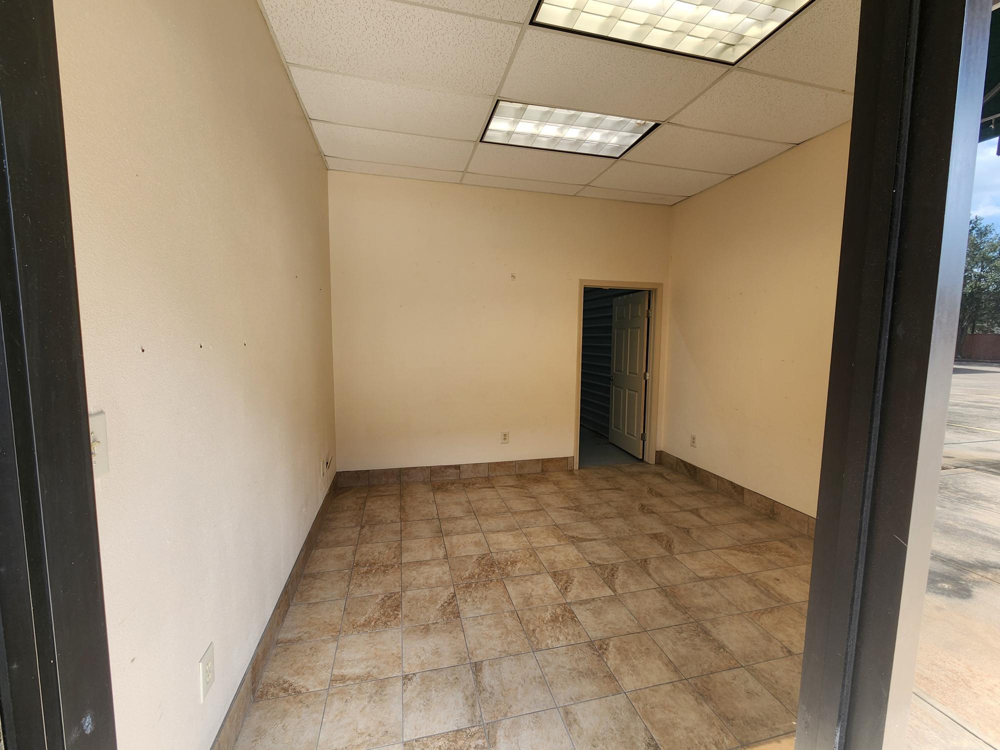 20770 Westheimer Pky, Katy, TX for lease Interior Photo- Image 1 of 8